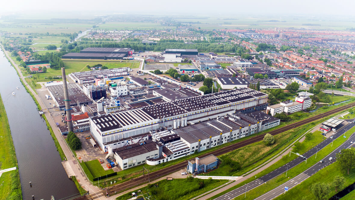 Forbo Flooring Systems linoleumfabrik i Assendelft, Holland